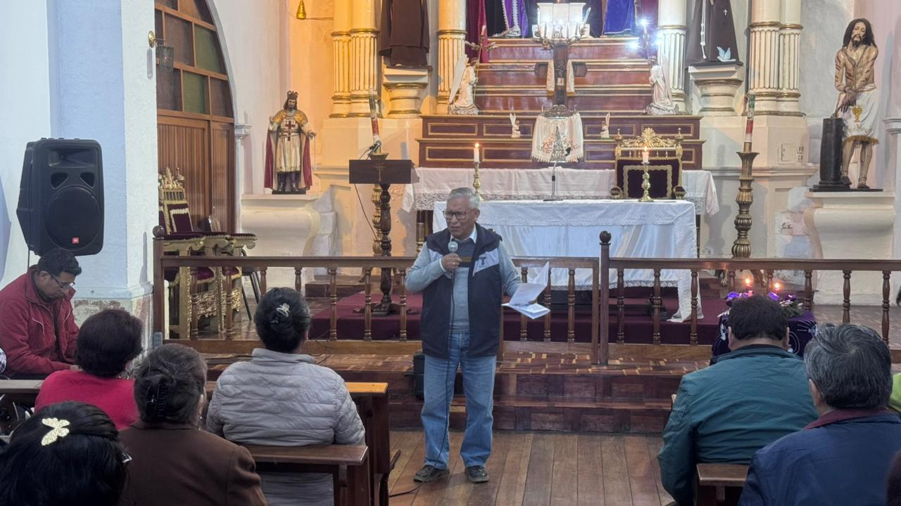 Encuentro 5 Transito del Servicio a la Alegria E. Marcial Riveros Tito (1)